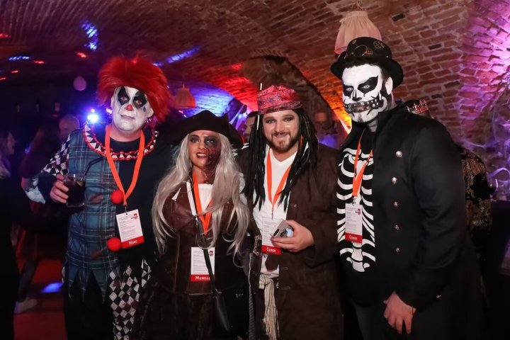 Halloween tour with 2 Halloween parties one at Bran Castle - Photo 1 of 18