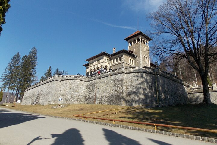 Peles and Cantacuzino Castles with Sparkling Wine from Brasov - Photo 1 of 7