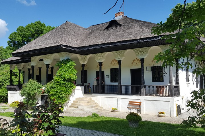 Prahova Valley Wine Tour from Bucharest Small Group - Photo 1 of 12