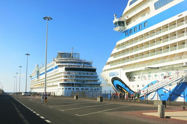 Transfers to/from Danube Port: Bucharest - Turnu Măgurele  - Photo 1 of 3