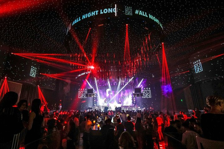 Top clubbing in Romania