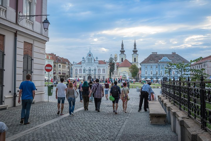 Belgrade to Timisoara transfer and walking city tour - Photo 1 of 3