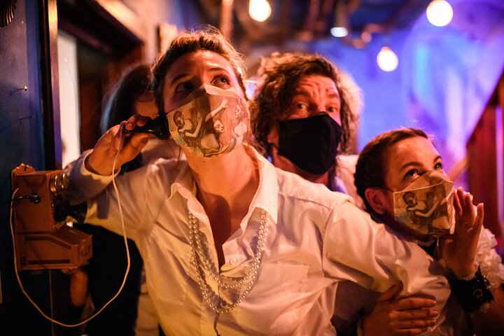 In His Mind is an interactive story about Jack The Ripper's origins that encourages active participation from the audience.