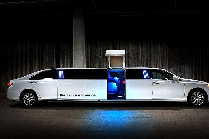 Lincoln limo 