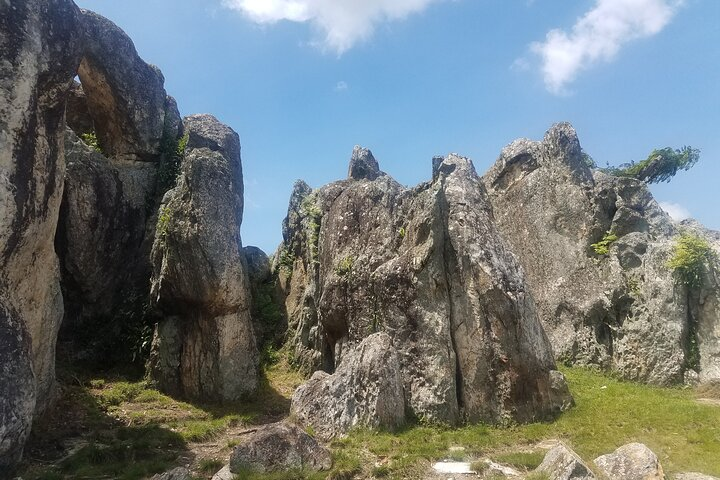 Mpushi Rock Formations · photograph 2