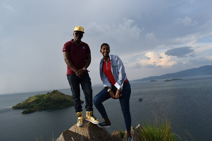 5 Days Volcanoes National park and Lake Kivu - Photo 1 of 2