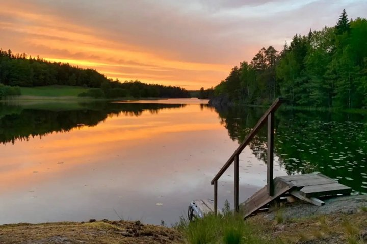 Stockholm: Sunset Hike in Tyresta National Park with Meal - Photo 1 of 20