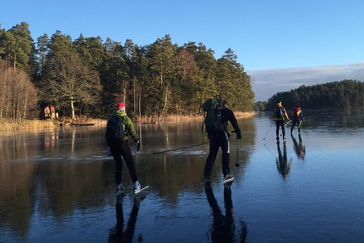 Stockholm Nordic Ice Skating with Campfire Lunch – Beginners - Photo 1 of 11