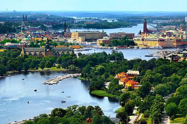 Experience the charm of Stockholm as you glide through its stunning sights in a private limousine. Discover cultural treasures with a knowledgeable guide at your side all in comfort.