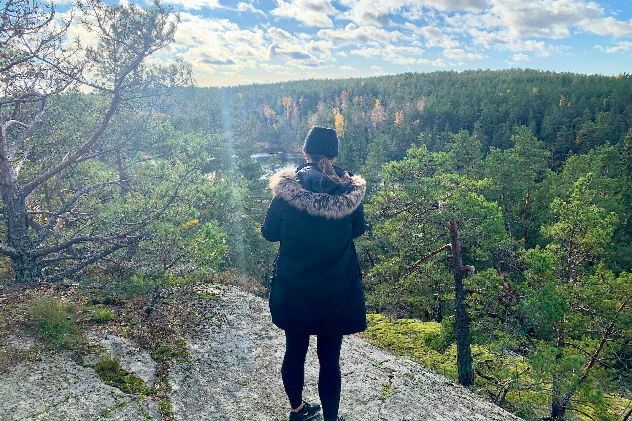 Stockholm: Nature Reserve Hiking Tour + Campfire Lunch + Roundtrip Transport - Photo 1 of 8