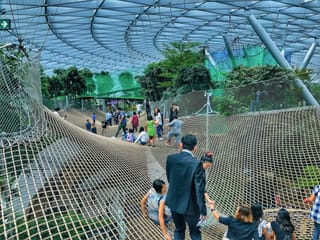 シンガポール の チャンギ空港ジュエルツアーを発見 | Pelago