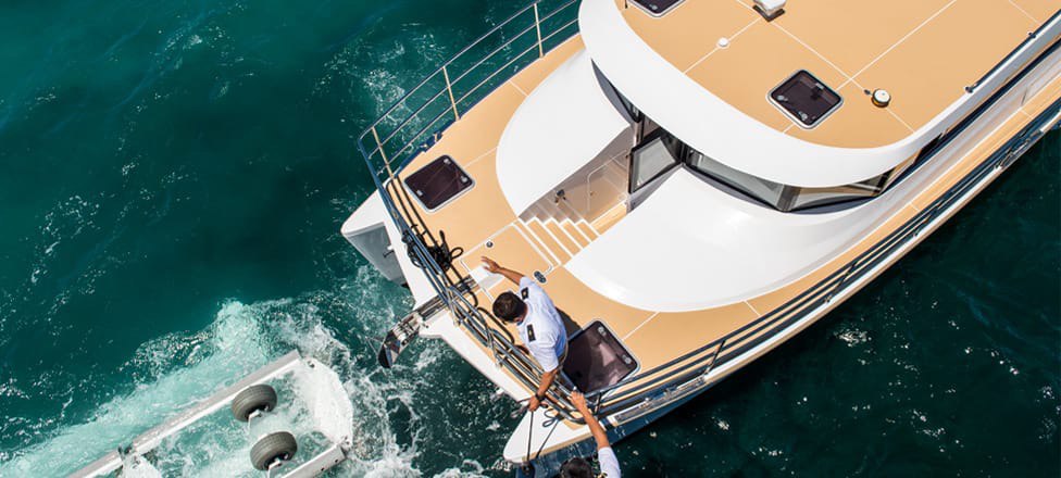 4 Hour Yacht Charter to Lazarus Island on SunRider - Photo 1 of 10