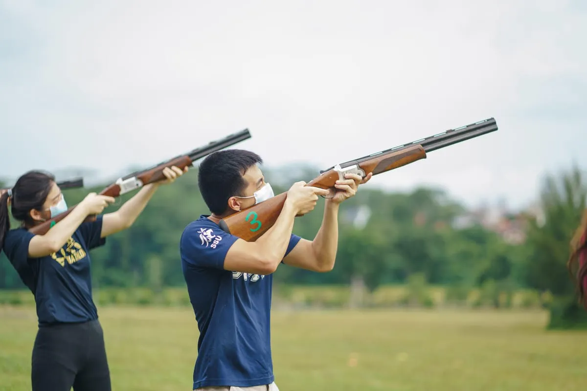 0112-0300_laser-clay-shooting-