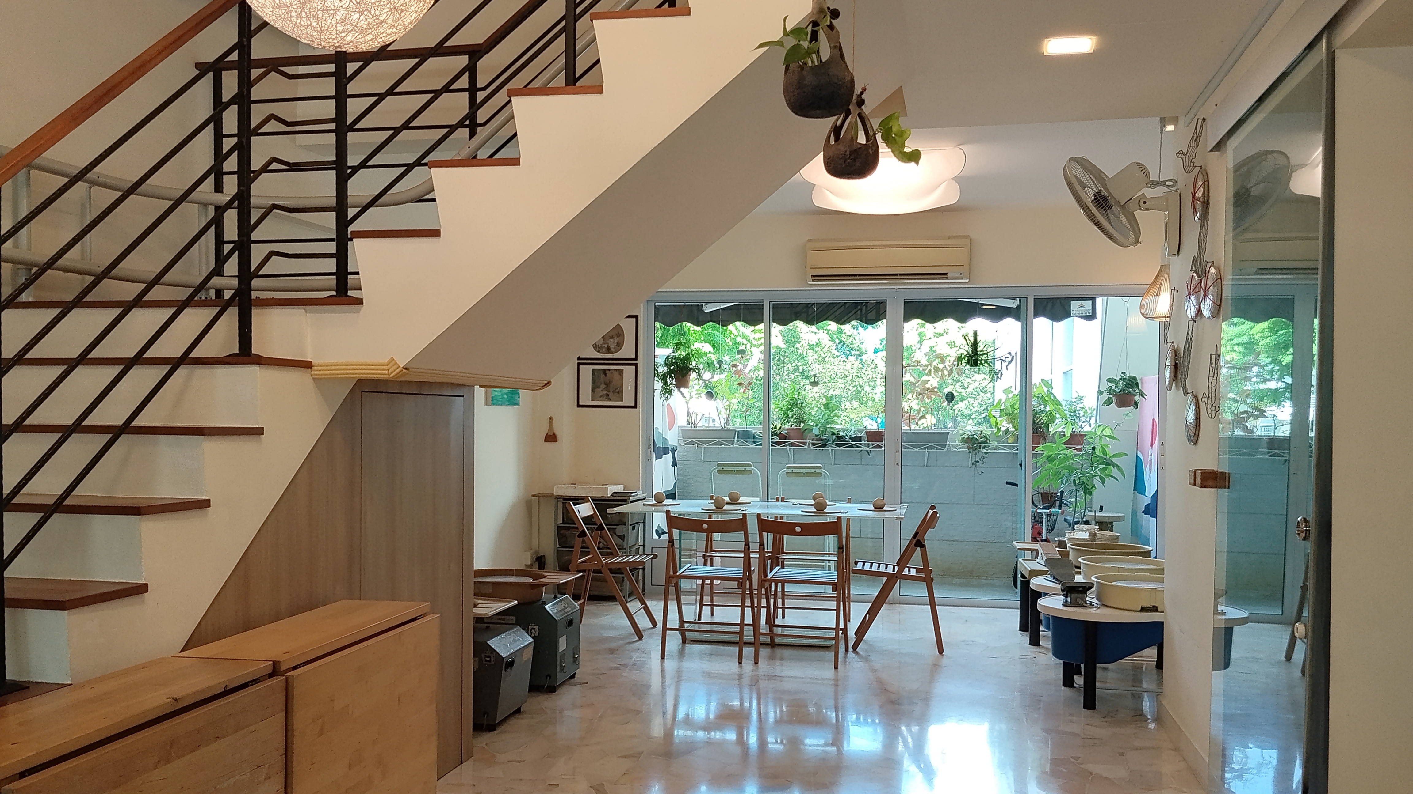 스튜디오 아소비 「리빙 클레이 도예 워크숍」 - Photo 1 of 5