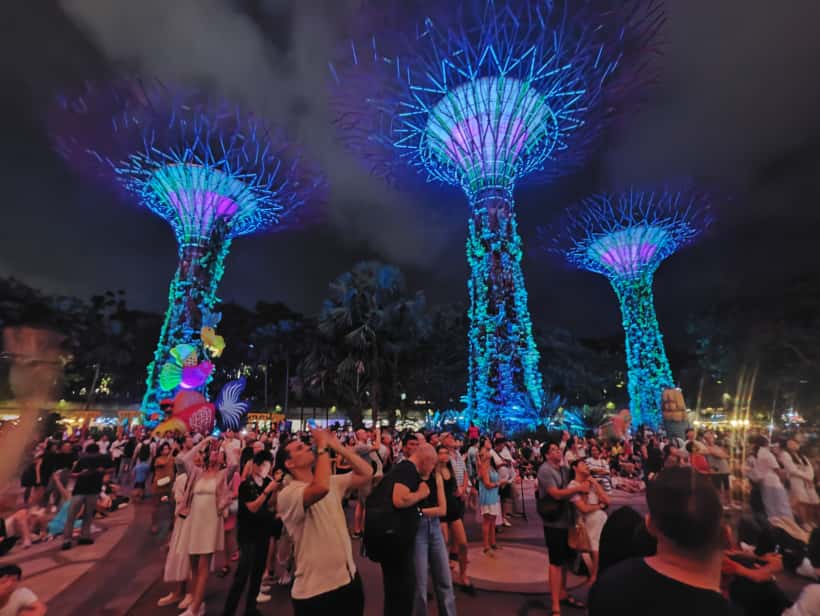 Singapore River Cruise and City Night Walking Tour - Photo 1 of 10