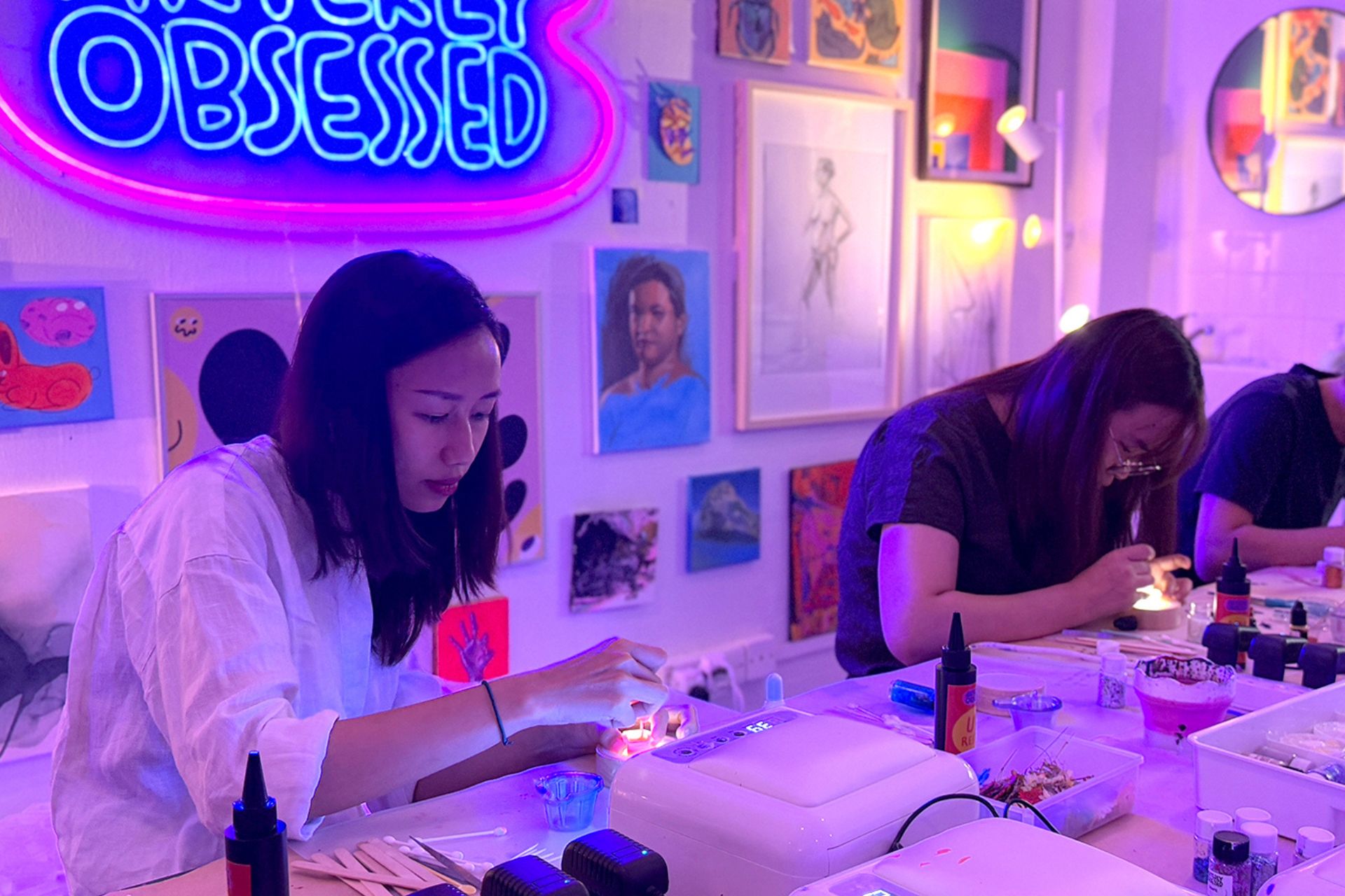 UV Resin Mahjong Making Workshop - Photo 1 of 5