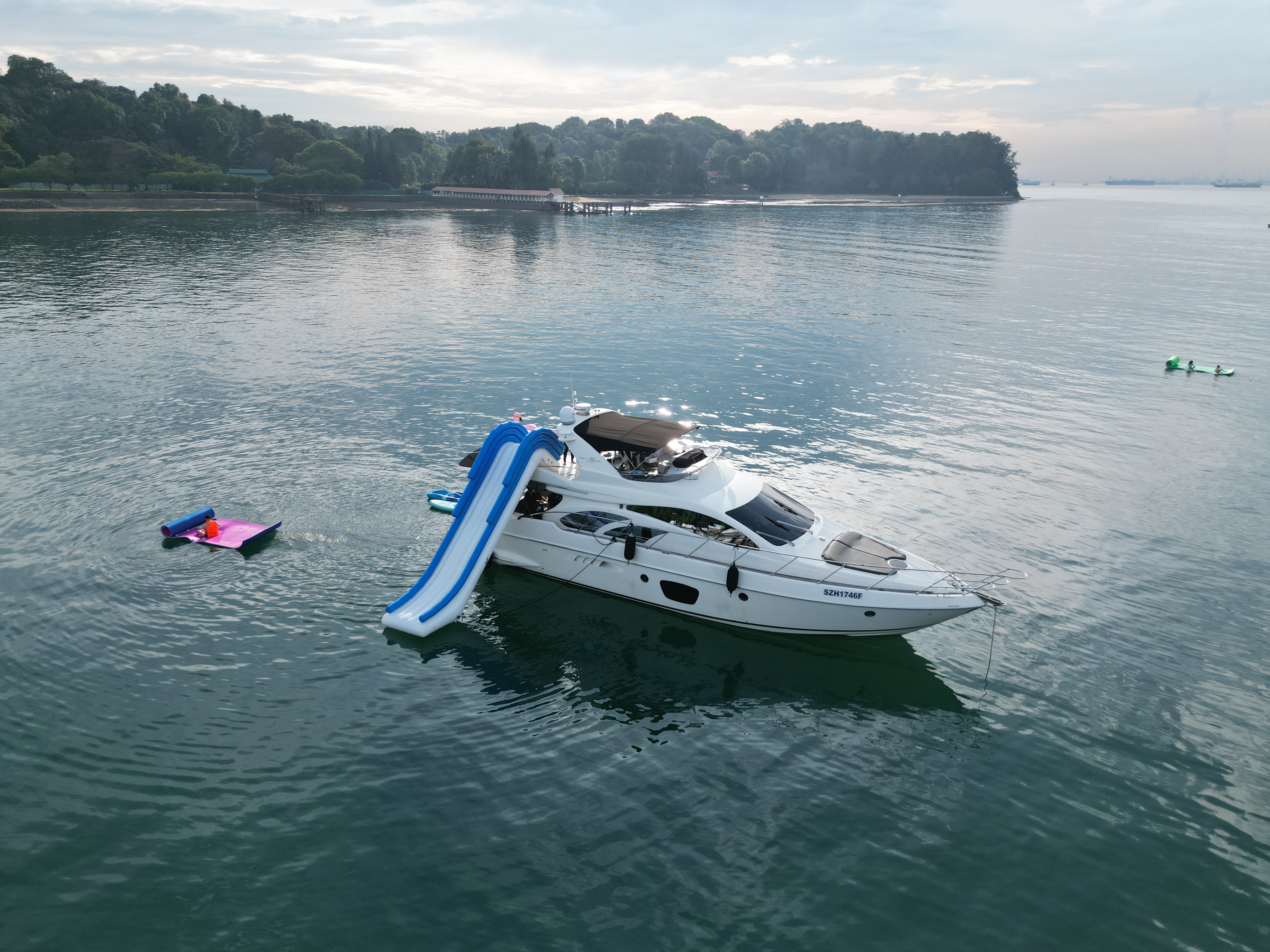 Zen Sea III Luxury Yacht Charter - Photo 1 of 7