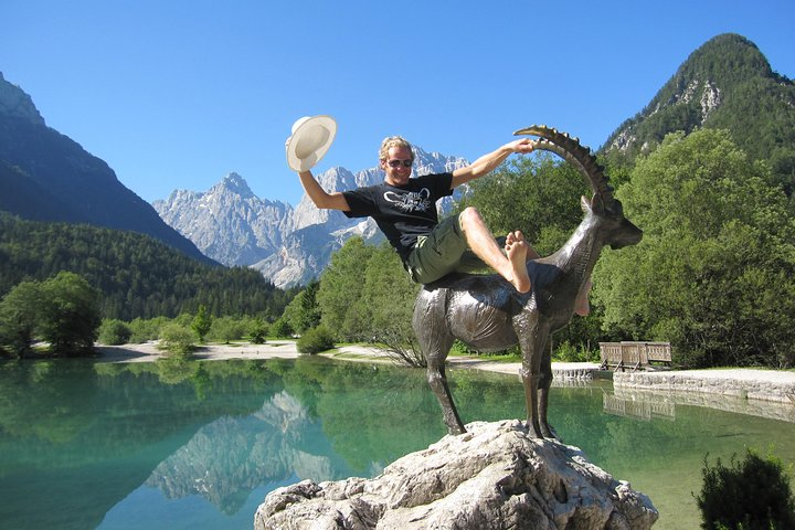 Jasna Lake - Emerald River Adventure