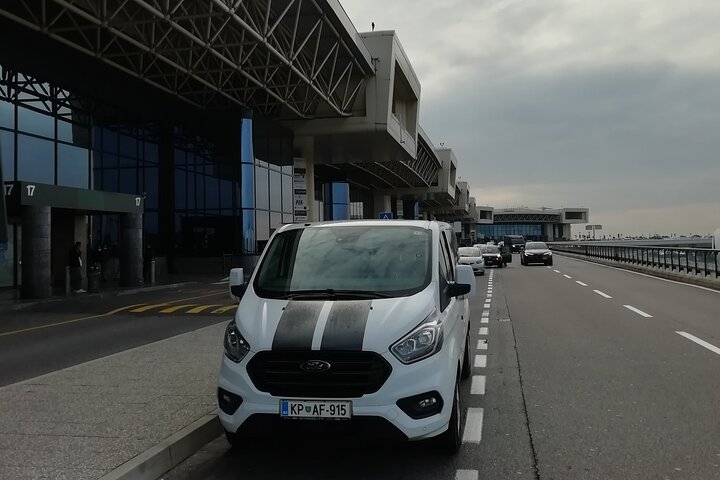 Transfer from Portorož to Malpensa Airport in Milano - Photo 1 of 3