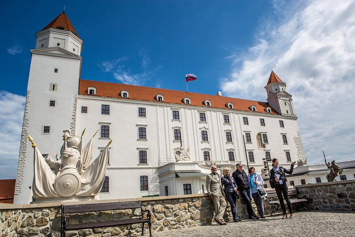 Bratislava Castle with Guide 