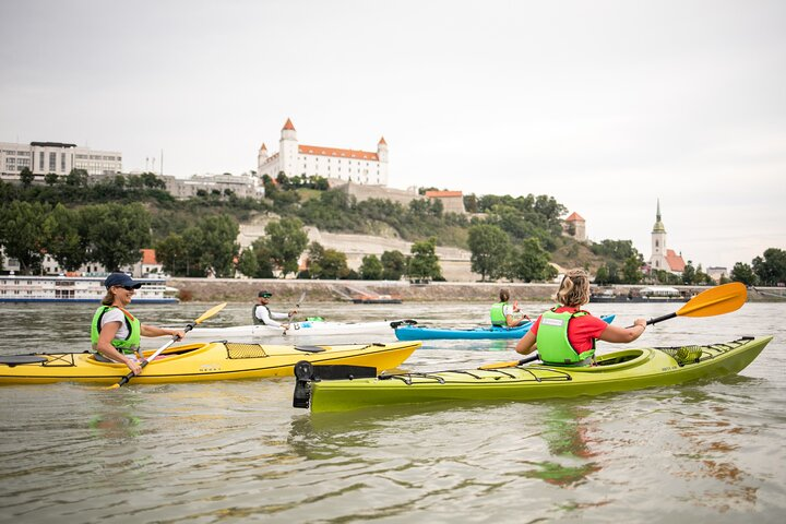 Kayaking on Danube close to the city center - Photo 1 of 13