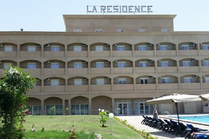 N'DJAMENA - 4x4 car rental with driver - Photo 1 of 4