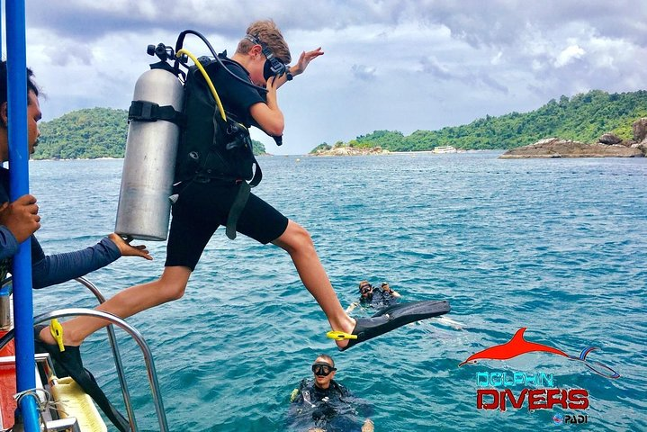 1-Day Discover Scuba Diving for non-diver - Photo 1 of 3