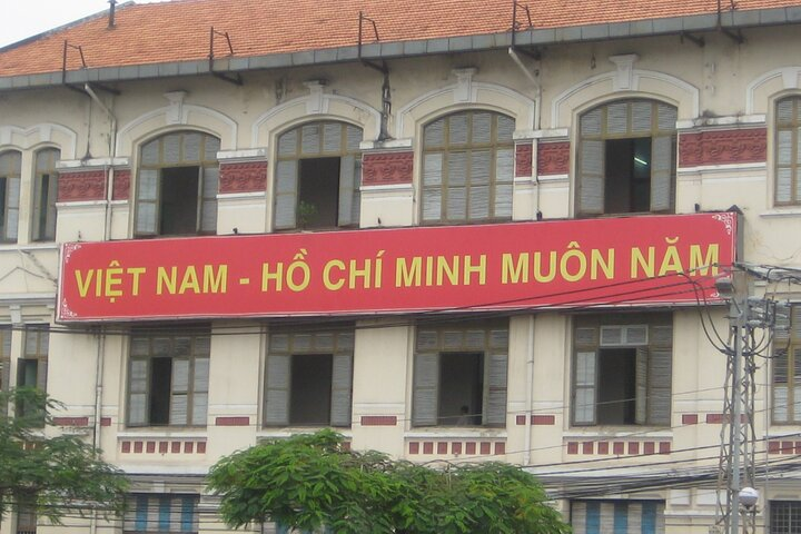 Experience the dynamic blend of culture and history in HCMC-Saigon from iconic landmarks to bustling streets perfect for exploration and adventure at every turn.