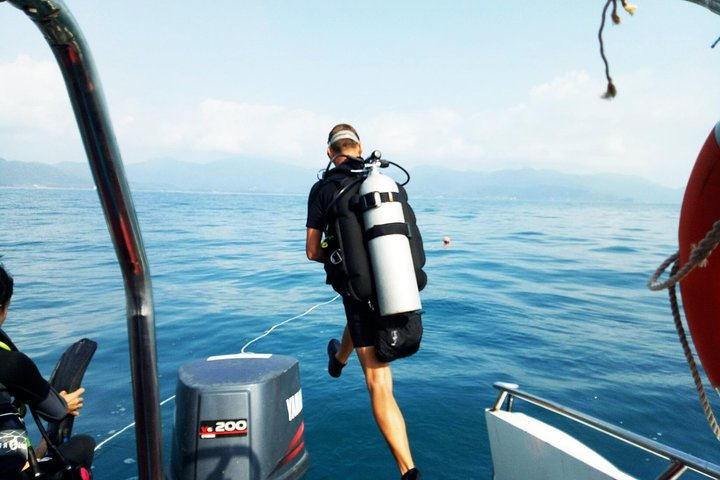 3-Day PADI Open Water Diver Course  - Photo 1 of 7