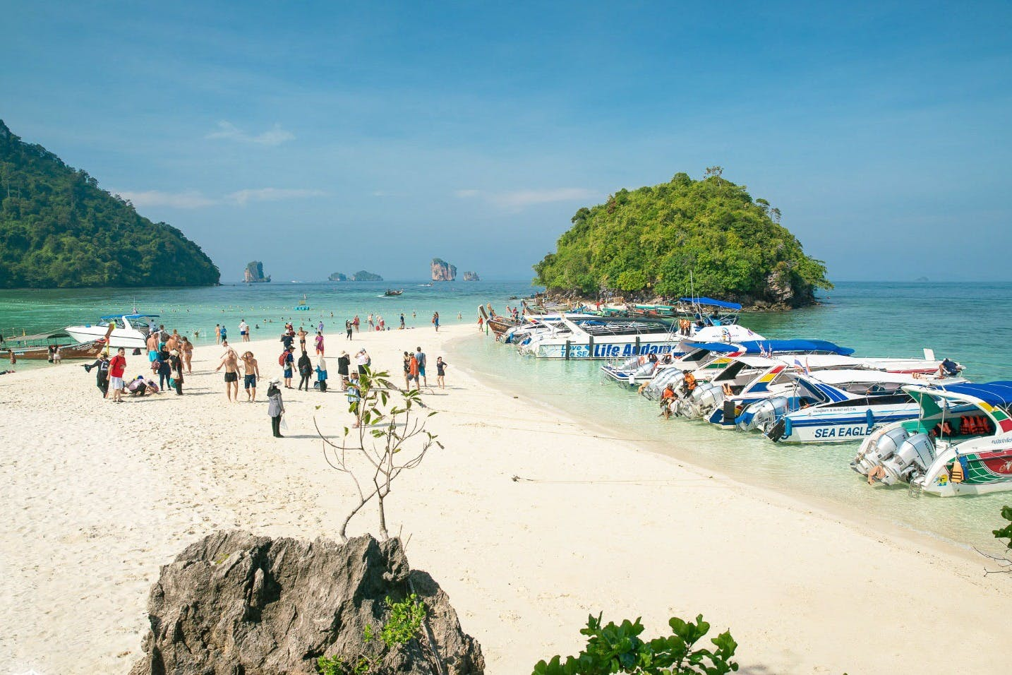 4 Islands Krabi: Guided Longtail Boat Tour from Ao Nang + Lunch - Photo 1 of 17