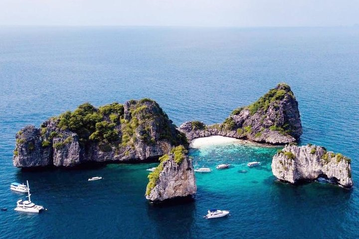 A full Day Haa & Rok islands from Koh Lanta( By Speed Boat) - Photo 1 of 25