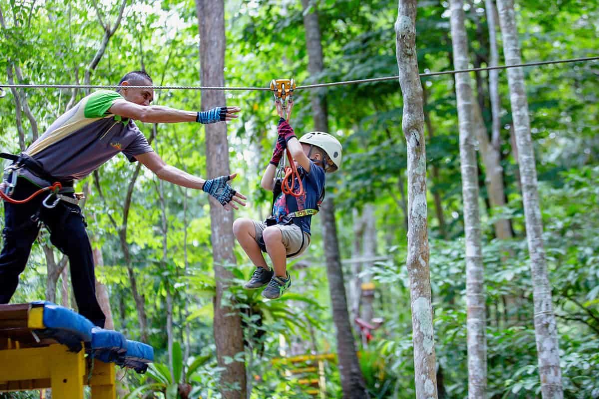 Phiêu lưu Zipline tại Aonang Fiore Resort - Photo 1 of 11