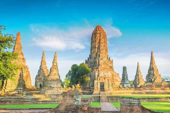 Explore the ancient ruins of Ayutthaya where your guide reveals the fascinating history of Thailand's former capital amidst stunning landscapes and UNESCO-listed architecture. Perfect for all history lovers.