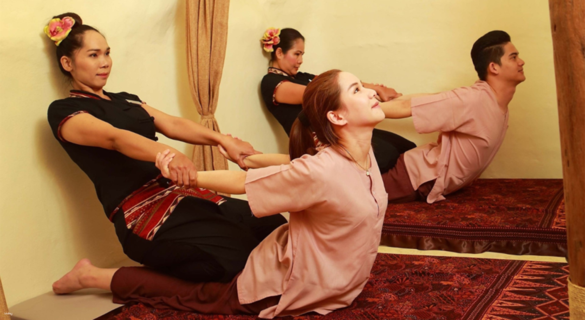 Immerse in authentic Lanna-Thai massage as skilled therapists bring relaxation to life using traditional techniques and herbal products for a unique rejuvenation experience at Baansuan Tropical Health Massage.