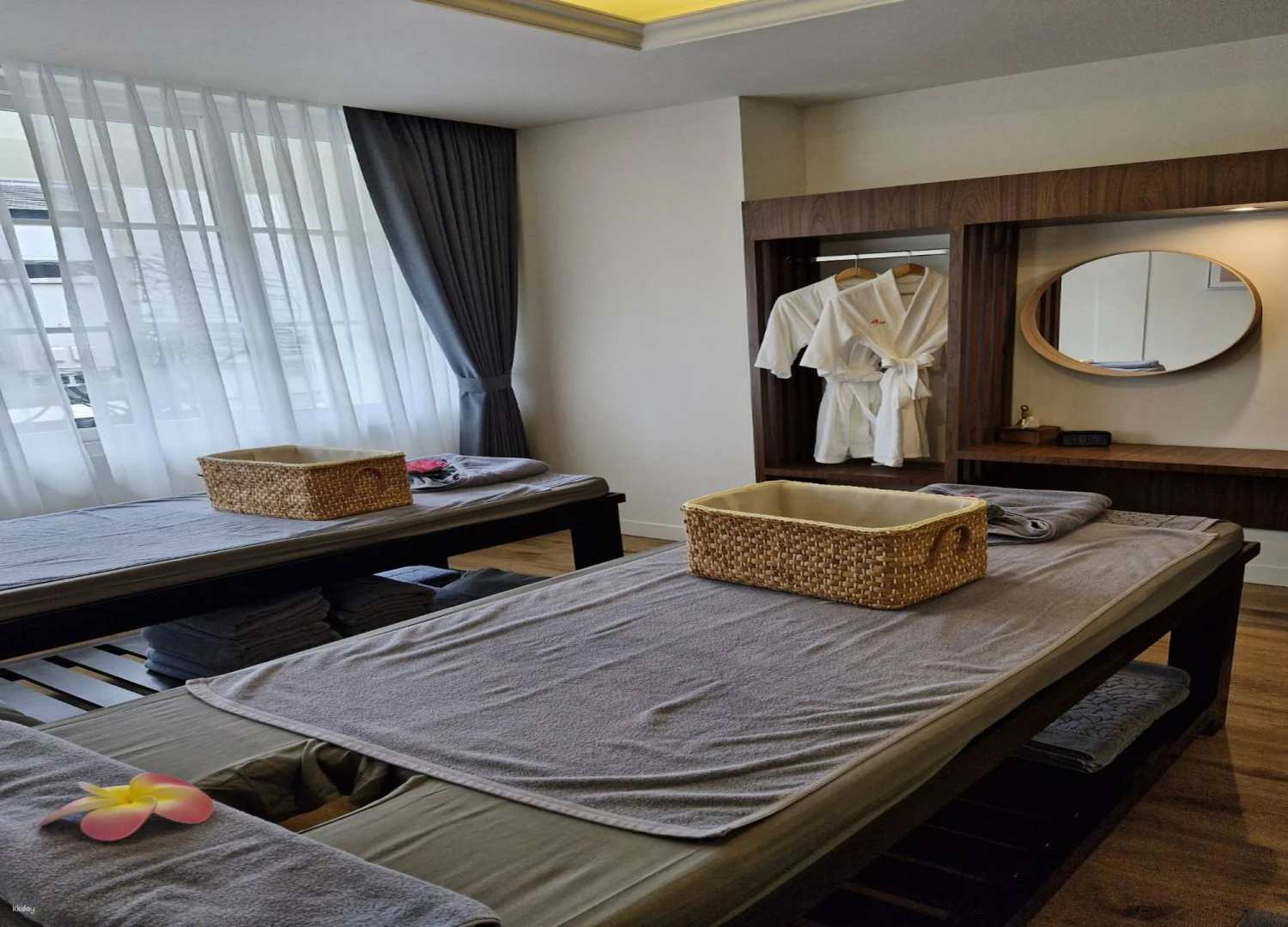 Harbiy xizmatchilarning pornografik multfilmlari Narva, Estoniya, jinsiy aloqa izlayotgan ayollar