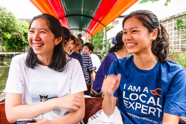 Experience the charm of Bangkok's canals while savoring local delicacies. Glide through serene waters to discover hidden temples and lush orchid farms alongside friendly locals. Perfect for food lovers and explorers!