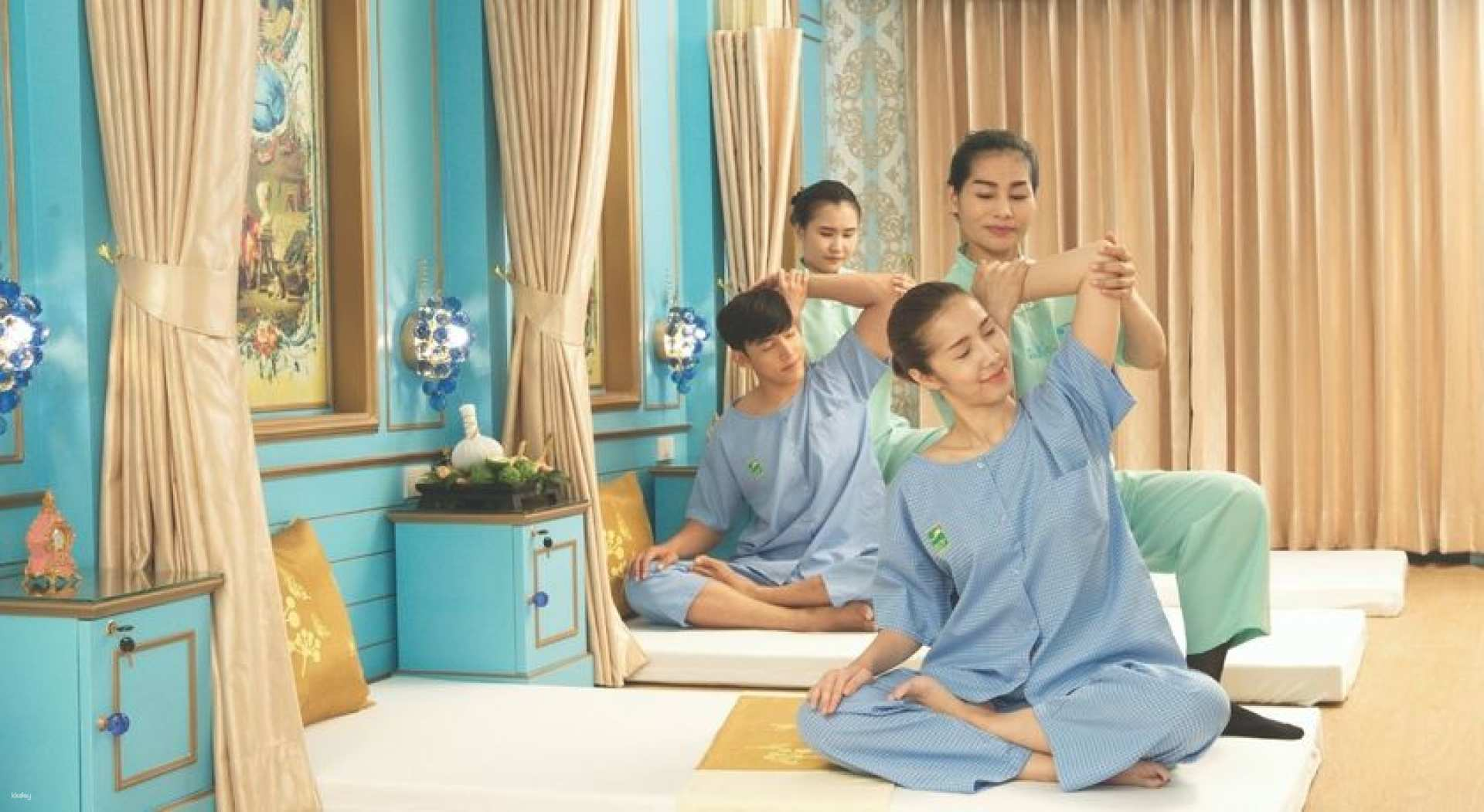 Relaxation and rejuvenation await at Center Point Massage & Spa where skilled therapists create a harmonious experience perfect for unwinding amidst Bangkok's bustle. Discover blissful tranquility today.