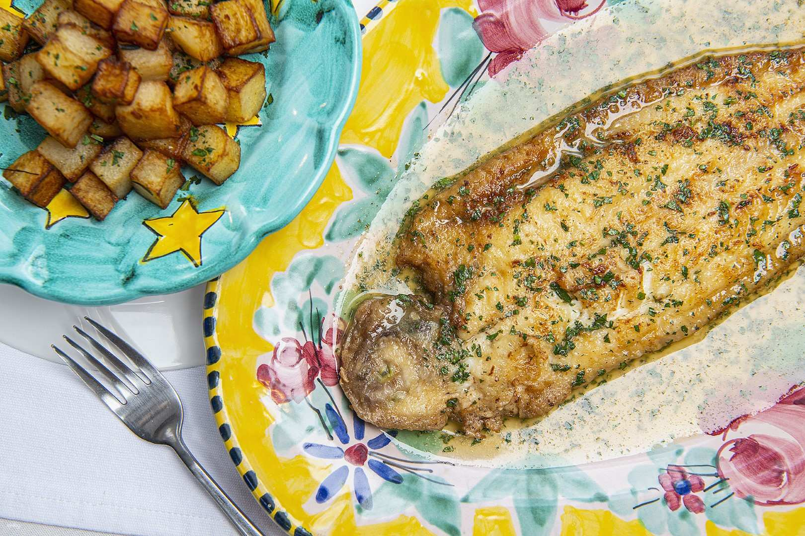 Dive into a delicious experience at Cetara where authentic South Italian seafood meets Bangkok's charm. Savor exquisite flavors that transport you to the Amalfi Coast with every bite.