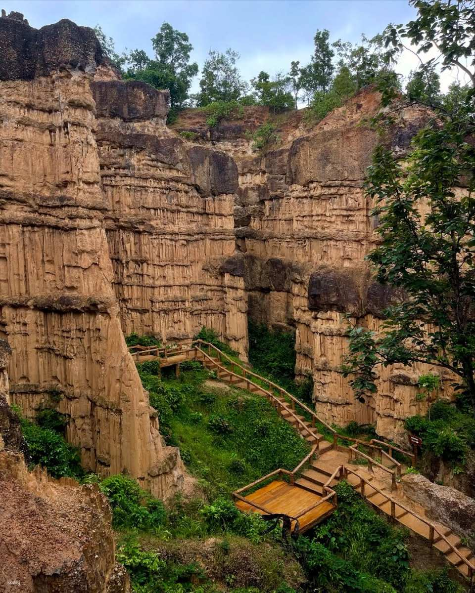 Chiang Mai Half Day Tour : Phachor Canyon and White Pagoda | Thailand - Photo 1 of 7