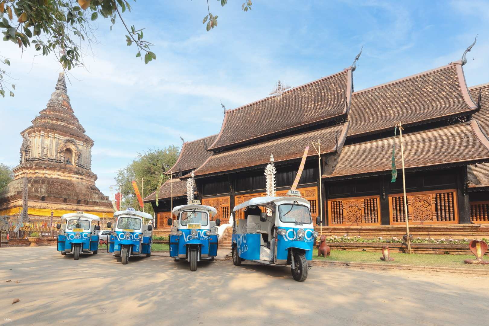 Chiang Mai Private Worship Tour by LOMO EV Tuk Tuk | Thailand - Photo 1 of 10