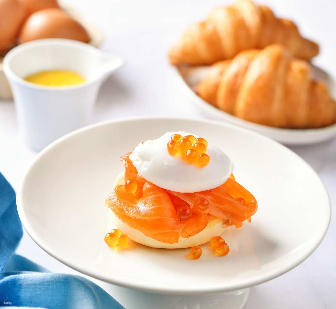 Indulge in a delicious breakfast spread featuring custom-made creations and Asian specialties all set in a beautiful dining space at The Sukhothai Bangkok. A feast for all senses awaits!