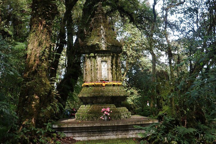 Doi Inthanon Group Tour by Sawadee Lanna - Photo 1 of 5