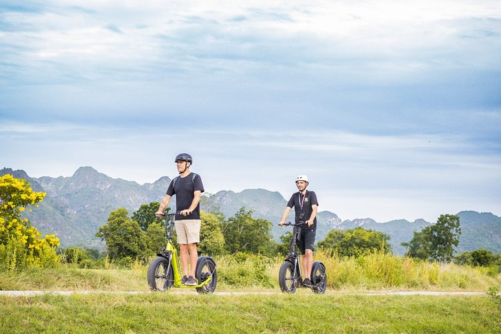E-Scooter: rice fields and river kwai - Photo 1 of 10