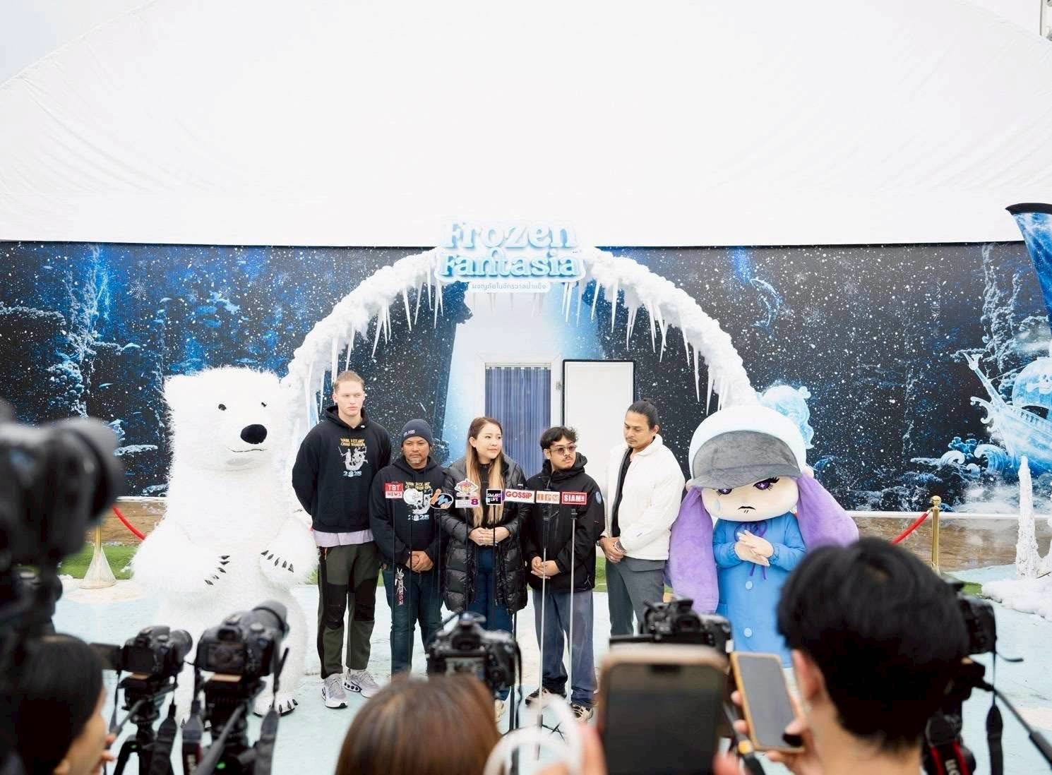 Frozen Fantasia at Asiatique The Riverfront - Photo 1 of 4