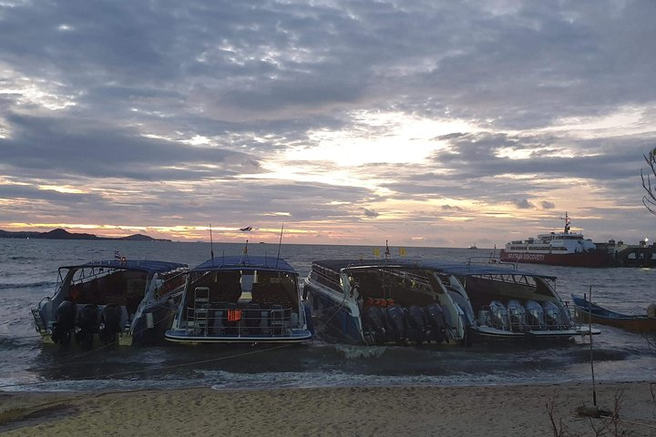 Experience the scenic beauty of the Koh Samui coastline as you embark on a speedy adventure to the famous Full Moon Party enjoying the ocean breeze and stunning views.