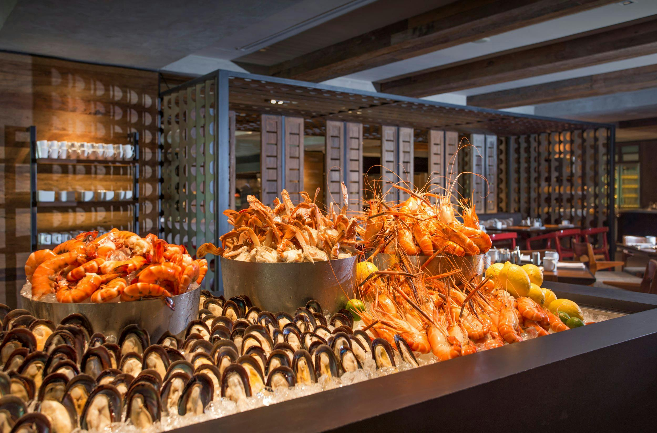 Goji Kitchen+Bar Bangkok: International Lunch Buffet (12:00-14:30) - Photo 1 of 16