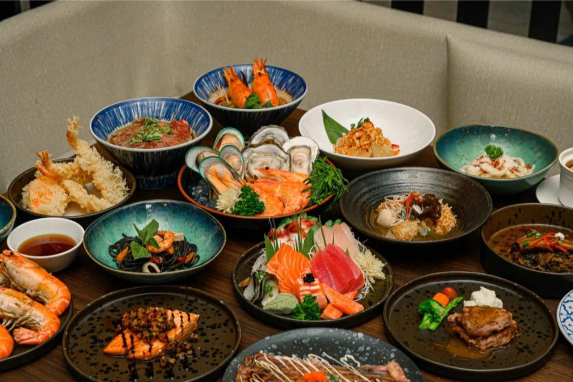 Immerse yourself in a diverse world of flavors at Great Harbour International Buffet Bangkok where culinary creations from every corner of the globe await adventurous palates.