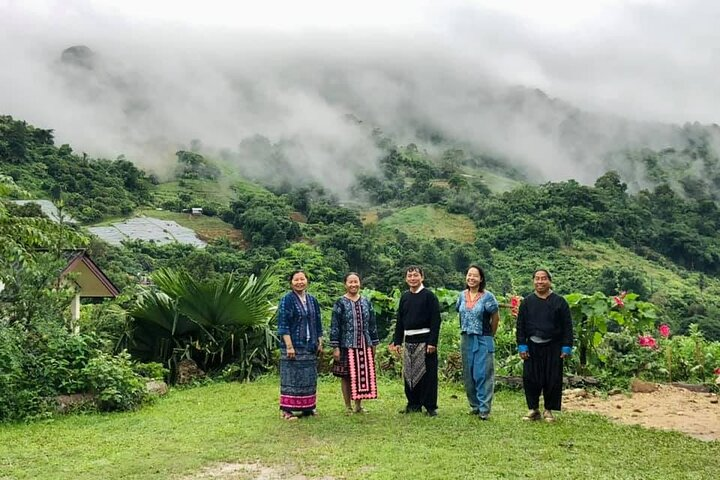 Half day Long Neck hill tribe and Hmong hill tribe village - Photo 1 of 9