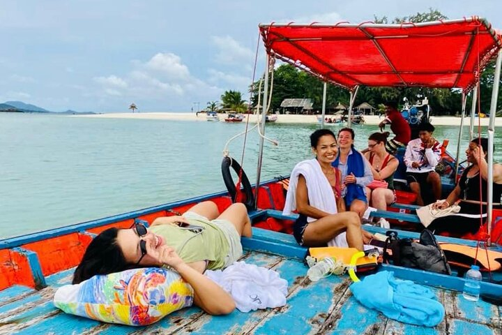 Half Day Pig Island and Snorkeling Experience - Photo 1 of 25