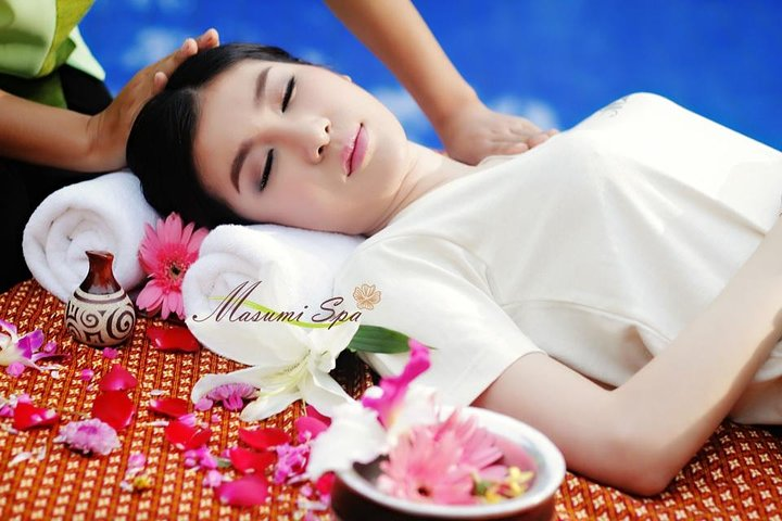 Healthy Relaxing Package - 2.5 Hours - Photo 1 of 3
